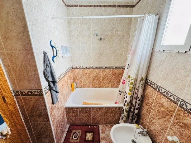La Mata Penthouse-Wohnung mit 2 Schlafzimmern, 2 Bädern und Tiefgaragenstellplatz nur 200 m vom Strand Wohnung kaufen