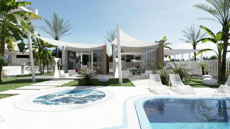 Cabo Roig Appartements mit 2 Schlafzimmern, 2 Bädern, Klimaanlage, Fußbodenheizung in Bädern, Tiefgaragenstellplatz, Meerblick und