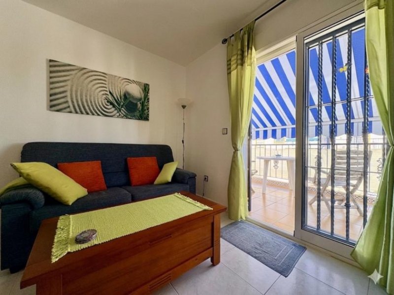 Orihuela Costa Apartment mit 3 Schlafzimmern, privater Dachterrasse, Meerblick, Pool und Tennisplatz in La Florida Wohnung kaufen