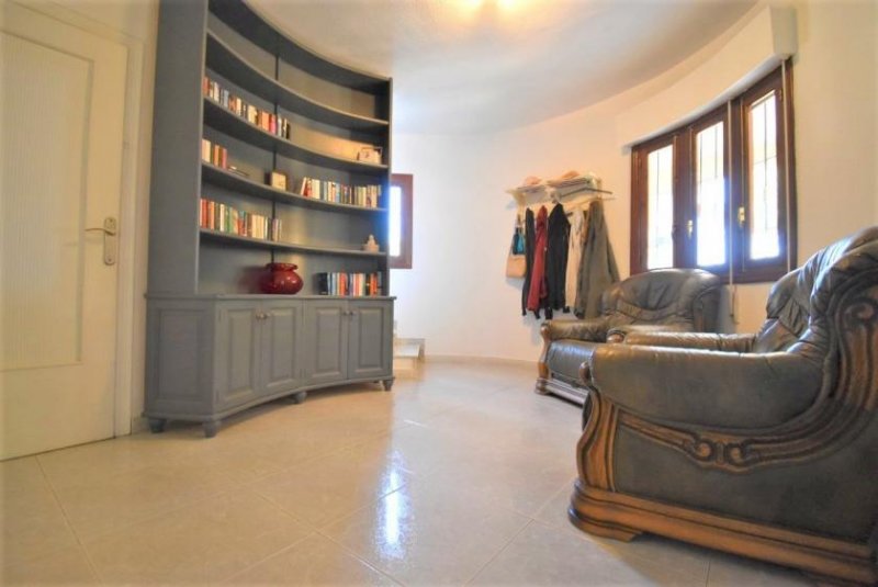 Orihuela Costa Beeindruckendes Villenobjekt mit 6 Schlafzimmern und Privatpool Haus kaufen