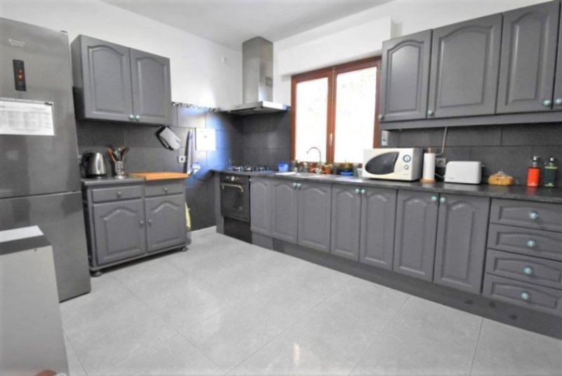 Orihuela Costa Beeindruckendes Villenobjekt mit 6 Schlafzimmern und Privatpool Haus kaufen