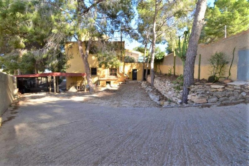 Orihuela Costa Beeindruckendes Villenobjekt mit 6 Schlafzimmern und Privatpool Haus kaufen