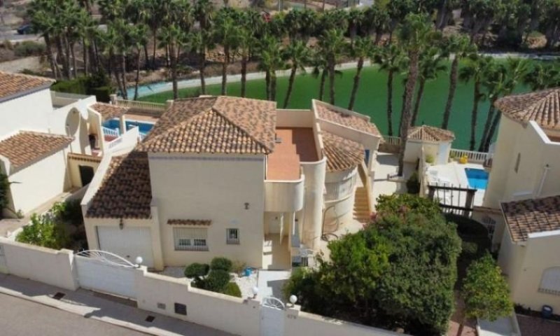 Orihuela Costa Freistehende Villa mit privatem Pool, Garage und herrlicher Aussicht am Golfplatz Las Ramblas Haus kaufen