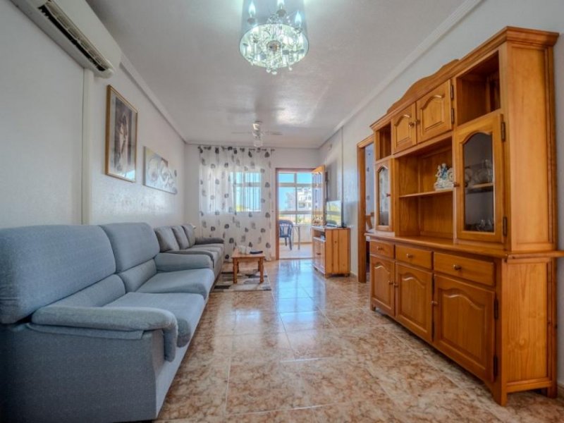 Orihuela Costa Gemütliches Apartment in einer der begehrtesten Gegenden von Punta Prima, 1 km vom Strand entfernt Wohnung kaufen