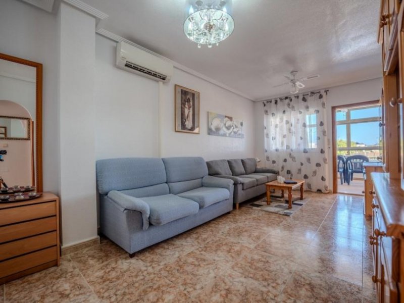 Orihuela Costa Gemütliches Apartment in einer der begehrtesten Gegenden von Punta Prima, 1 km vom Strand entfernt Wohnung kaufen
