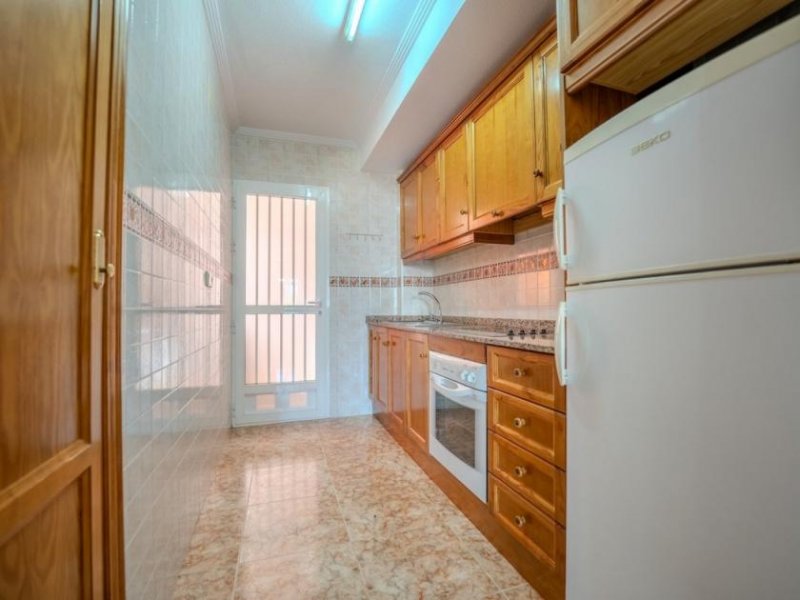 Orihuela Costa Gemütliches Apartment in einer der begehrtesten Gegenden von Punta Prima, 1 km vom Strand entfernt Wohnung kaufen