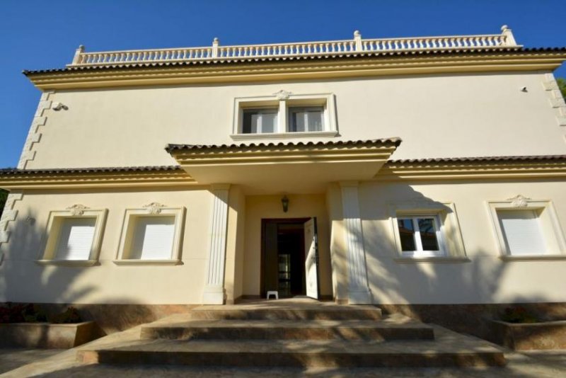 Orihuela costa Wunderschöne, großzügige und exklusive Villa in der besten Gegend von Cabo Roig, nur 150 m vom Strand Haus kaufen