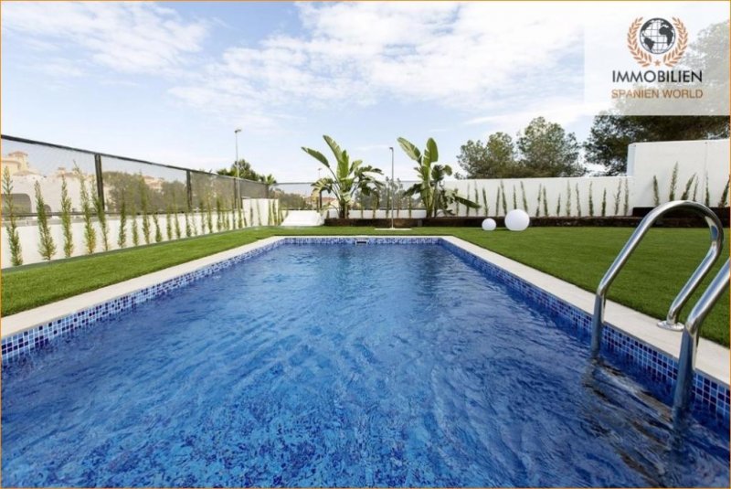 Orihuela / Urbanización Villa Martín Luxus Villa in Orihuela Costa Haus kaufen
