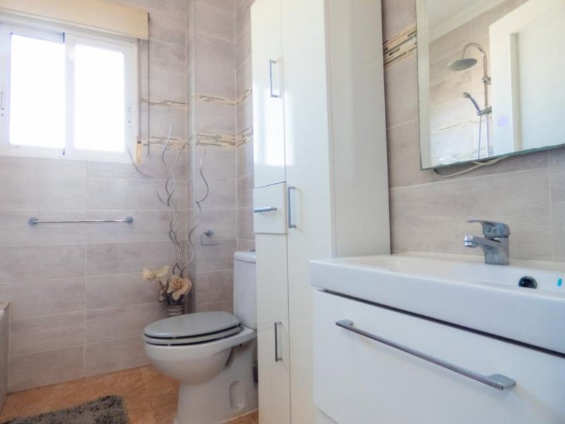 Playa Flamenca Villa mit 4 Schlafzimmern, 3 Bädern, Dachterrasse, Privatpool und schönem Ausblick Haus kaufen