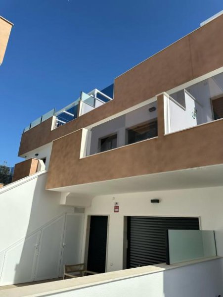 Pilar de la Horadada Spektakuläre Wohnung mit Oasen-Pool Wohnung kaufen