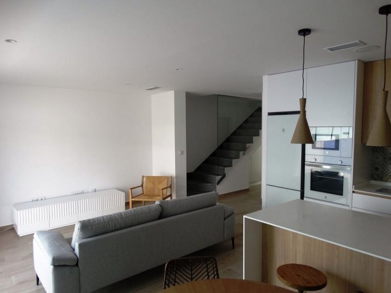 Pilar de la Horadada Wunderschöne Doppelhaushälften mit 3 Schlafzimmern, 3 Bädern, Dachterrasse, Kfz-Stellplatz und Privatpool Haus kaufen