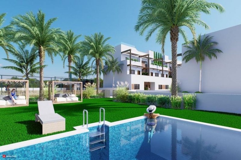 Torre de la Horadada Erdgeschoss-Wohnungen mit 2 Schlafzimmern, 2 Bädern, Tiefgaragenstellplatz und Gemeinschaftspool nur 200 m vom Strand Wohnung