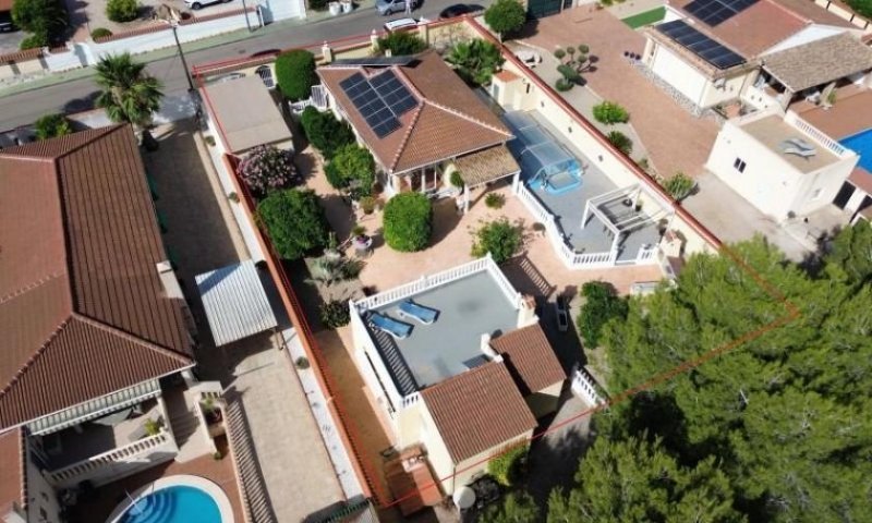 Pinar De Campoverde Wunderschönes Anwesen in El Pinar de Campoverde mit Haupthaus, Gästehaus, Garage und Privatpool Haus kaufen