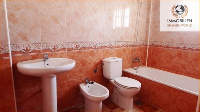 La Marina / Elche Chalet mit einem privatem Grundstück in Elche-La Marina Haus kaufen