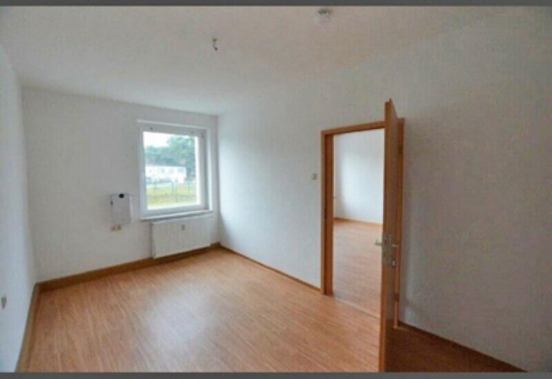 Rückersdorf (Landkreis Elbe-Elster) Achtung - MFH mit aktuell freier Wohnung! Haus kaufen
