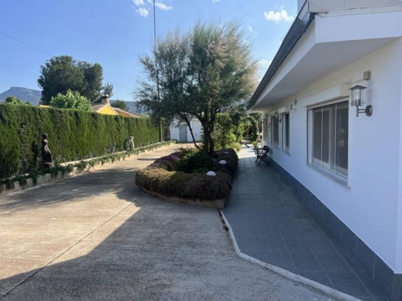 Castalla Landhaus-Villa mit 3 Schlafzimmern und 2 Bädern Haus kaufen