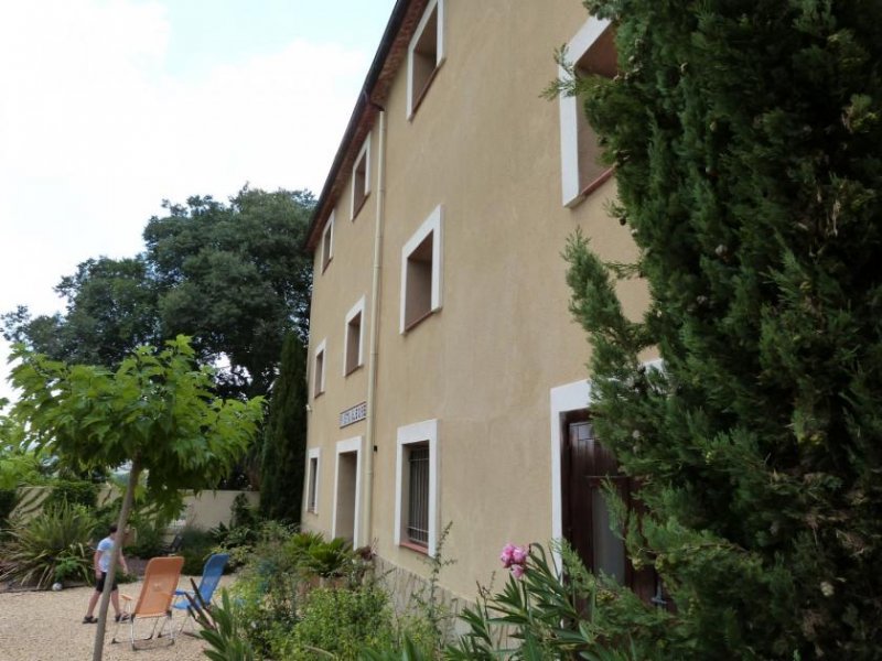 Ibi Großes Landhaus mit 15 Schlafzimmern in attraktiver Lage Haus kaufen