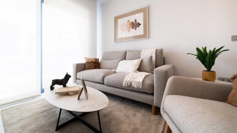 Benidorm Exklusives 2-Schlafzimmer-Apartment im Eagle Tower Wohnung kaufen