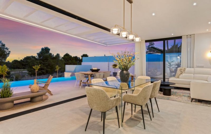 Barony of Polop Wunderschöne private Luxusvilla mit Meerblick Haus kaufen