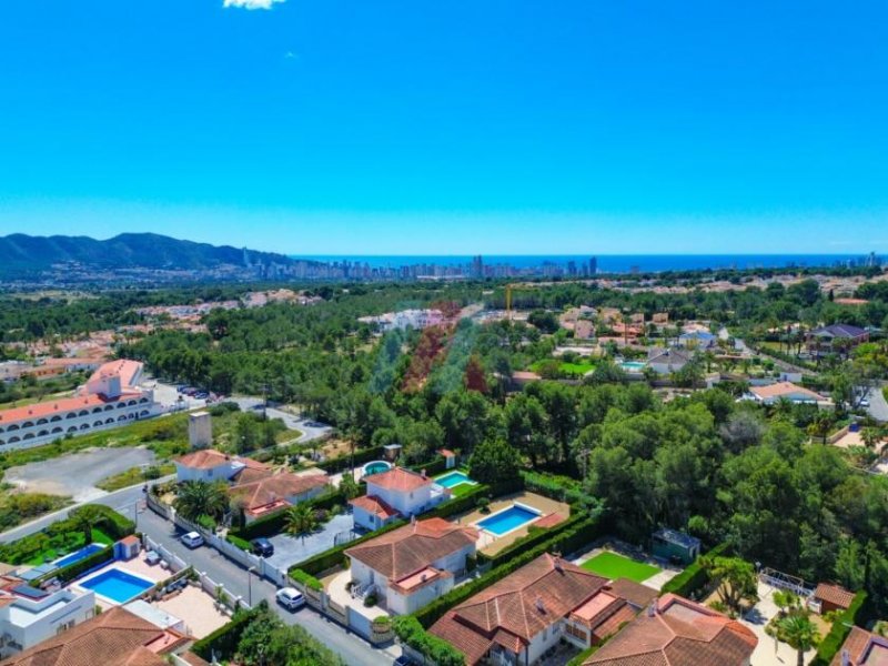 La Nucía Eingeschossige Villa mit 3 Schlafzimmern, 1 Bad, Garage und Privatpool in Barranco Hondo Haus kaufen
