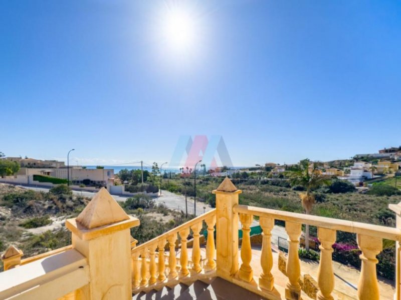 El Campello Mediterrane Villa mit Meerblick in Strandnähe Haus kaufen