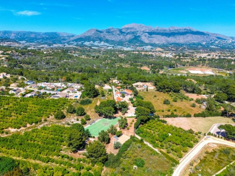 Alfaz del Pi Privates Anwesen im mediterranen Finca-Stil mit freiem Blick auf die Berge und großzügigen Außenbereichen Haus kaufen