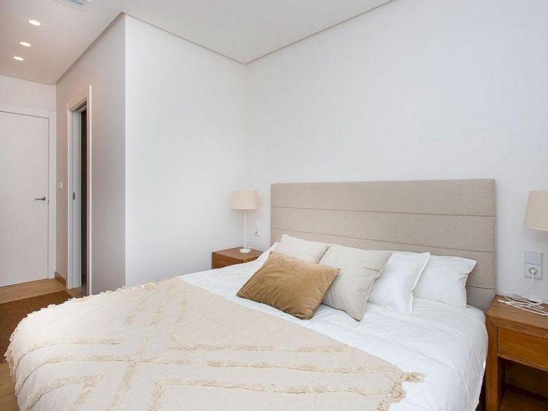 Hondon de las Nieves Moderne Neubau-Villa auf 2 Ebenen in ruhiger Gegend Haus kaufen