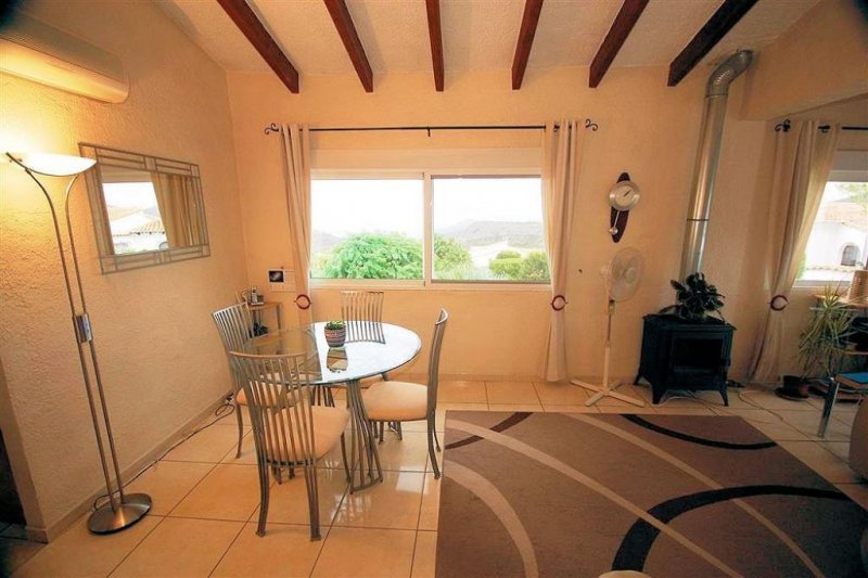 Denia 2-SZ-Haus im Grünen nahe DENIA zu verkaufen Haus kaufen