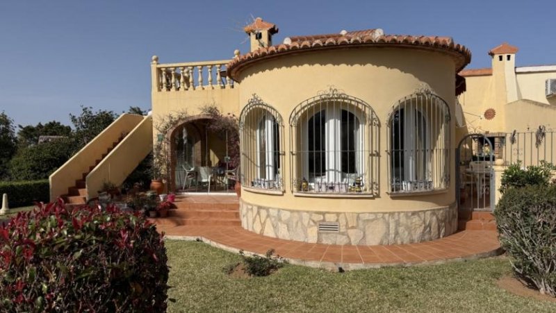 Denia Einfamilienhaus in Grenzbauweise in ruhiger Lage nahe dem Zentrum von Dénia Haus kaufen