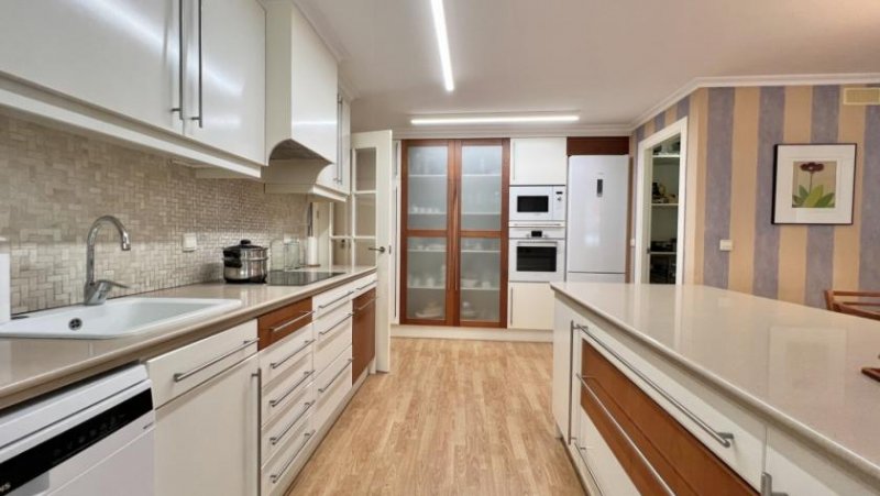 Denia Exklusives Duplex-Penthouse mit 4 Schlafzimmern und privatem Pool auf der Dachterrasse Wohnung kaufen