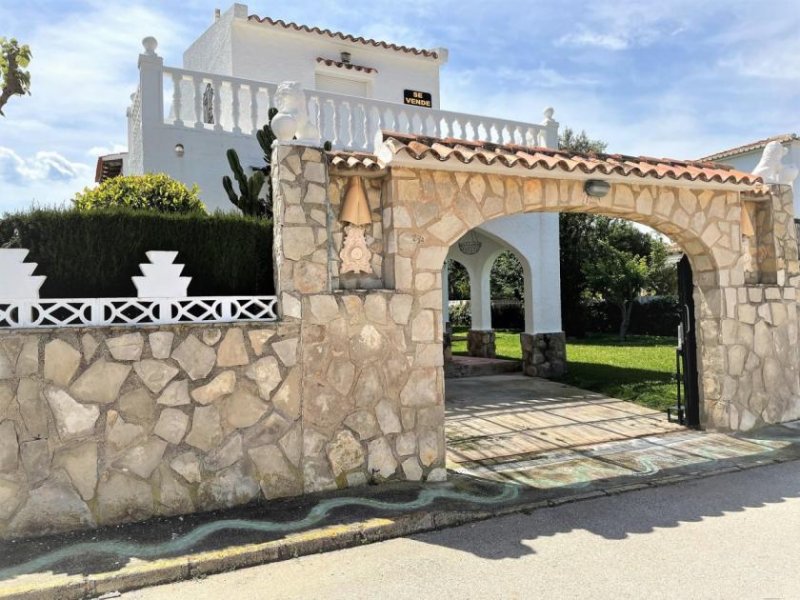 Denia Gepflegte Strandvilla nur 200 Meter vom Meer entfernt Haus kaufen