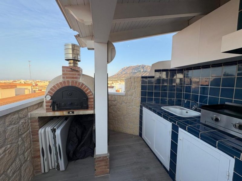 Denia Renovierte Maisoette-Wohnung mit 50 m² Terrasse und Meer- und Burgblick im Zentrum von Dénia Wohnung kaufen