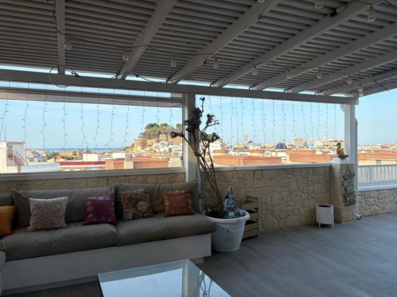 Denia Renovierte Maisoette-Wohnung mit 50 m² Terrasse und Meer- und Burgblick im Zentrum von Dénia Wohnung kaufen
