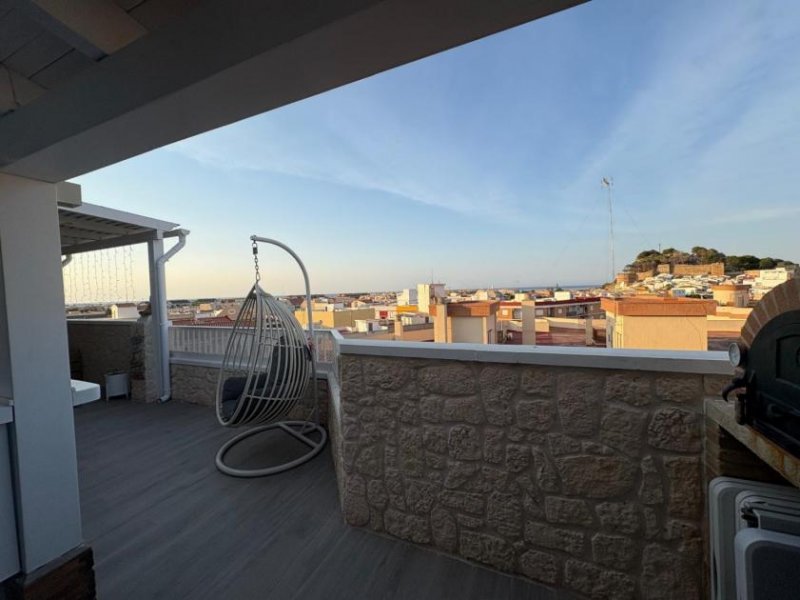 Denia Renovierte Maisonette-Wohnung mit 50 m² Terrasse und Meer- und Burgblick im Zentrum von Dénia Wohnung kaufen