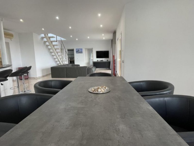 Calpe Exklusive Villa mit 2 Wohneinheiten, Privatpool und Meerblick Haus kaufen