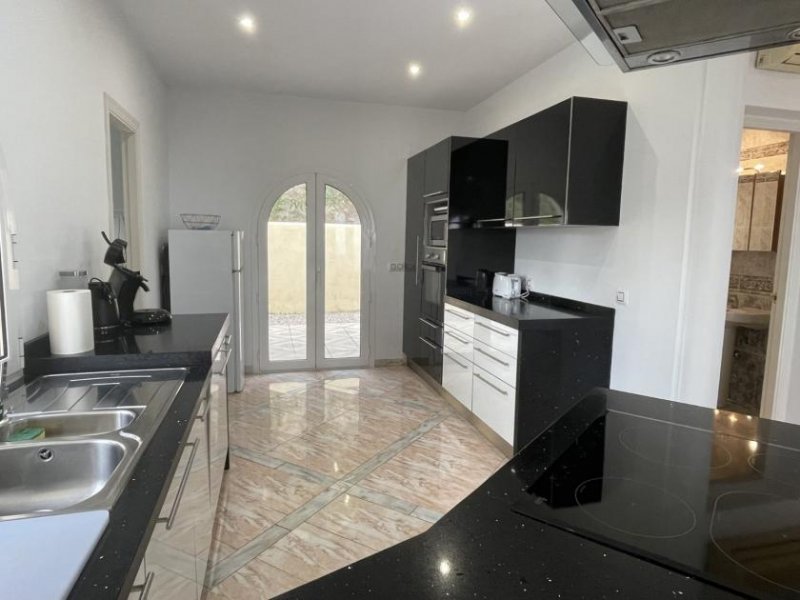 Calpe Exklusive Villa mit 2 Wohneinheiten, Privatpool und Meerblick Haus kaufen