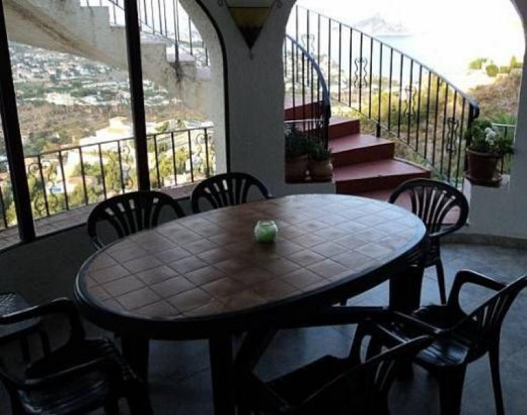 Calpe Grosses Haus in Calpe, Baujahr 1985 Haus kaufen