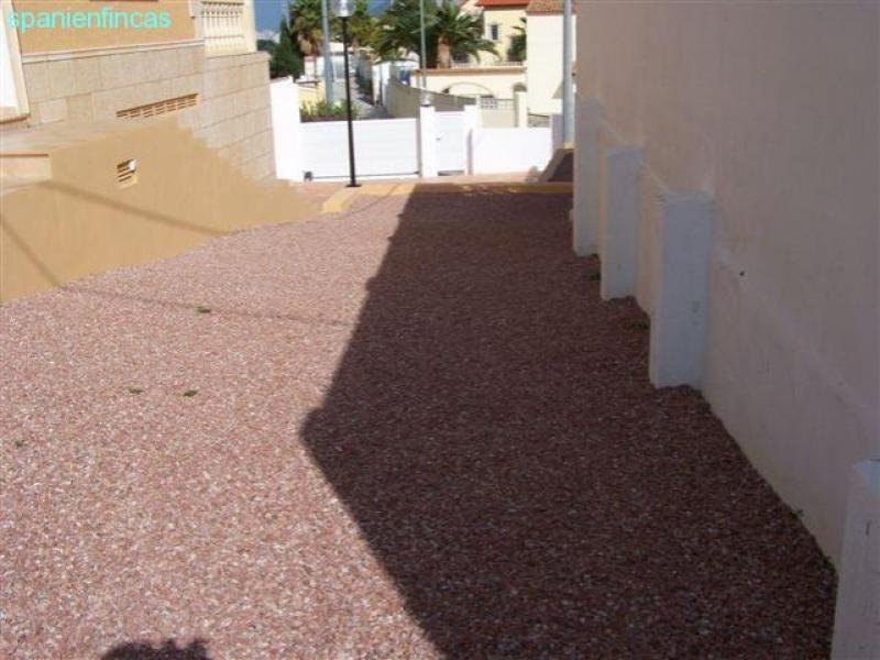 Calpe PROVISIONSFREI !!! NEUBAU Villa 548 qm, 6 Doppelschlafzimmer, 3 Badezimmer, Schwimmbecken, grosse Garage, 900 qm Grundstück,