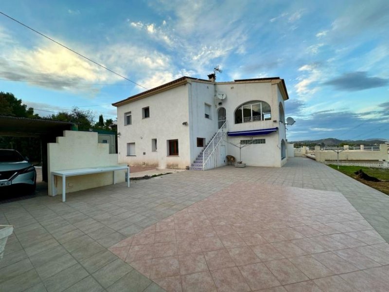 Calpe Villa mit 2 separaten Wohnungen, Pool und Meerblick Haus kaufen