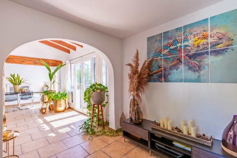 Benissa Charmante mediterrane Villa mit 3 Schlafzimmern, 2 Bädern und Privatpool nur 300 m vom Meer Haus kaufen