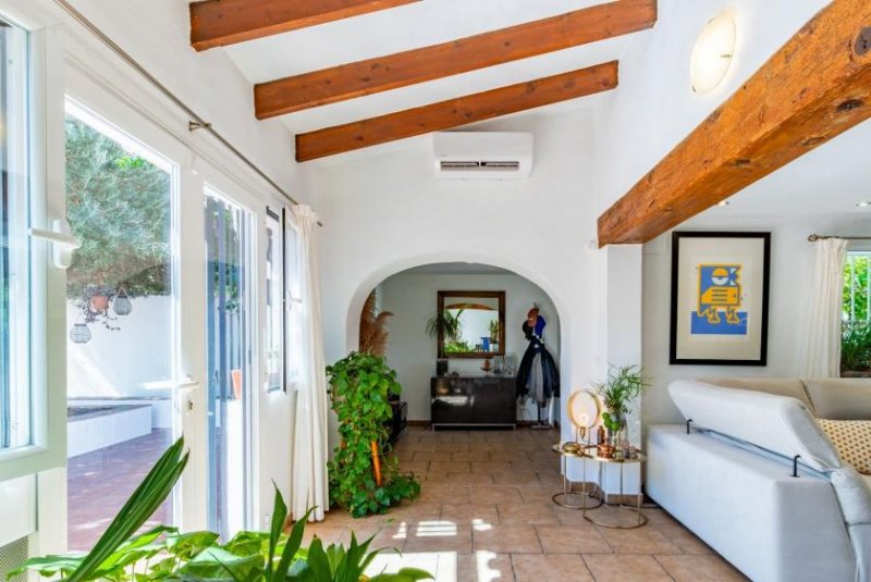Benissa Charmante mediterrane Villa mit 3 Schlafzimmern, 2 Bädern und Privatpool nur 300 m vom Meer Haus kaufen