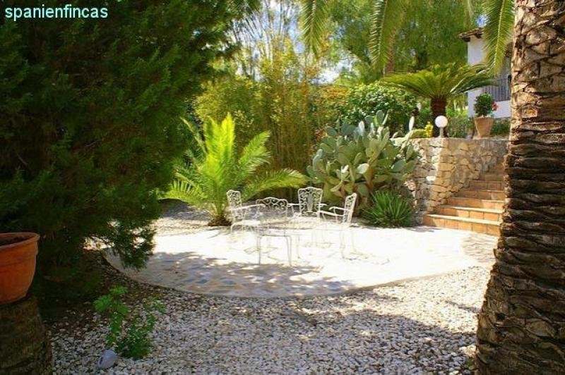 Benissa PROVISIONSFREI !!! freistehende 272 qm Villa, schöne Galerie, Klimaanlage, Schwimmbecken, sehr schönes Grundstück 1.115 qm