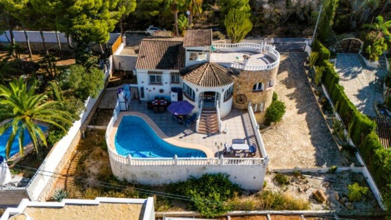 Benissa Traditionelle und großzügige Villa mit Privatpool, Garage und Dachterrasse mit Meerblick Haus kaufen