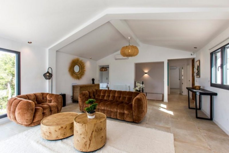 Benissa Wunderschön renovierte Villa mit 4 Schlafzimmern, 4 Bädern, Privatpool und Meerblick in Cala Advocat Haus kaufen