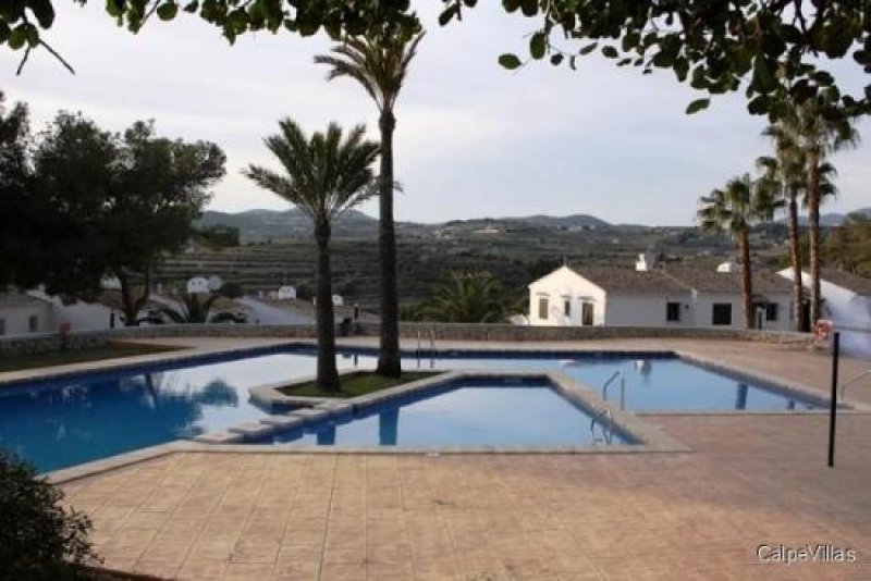 Moraira Bungalow in Moraira mit viel Platz Gemeinschaftspool Haus kaufen