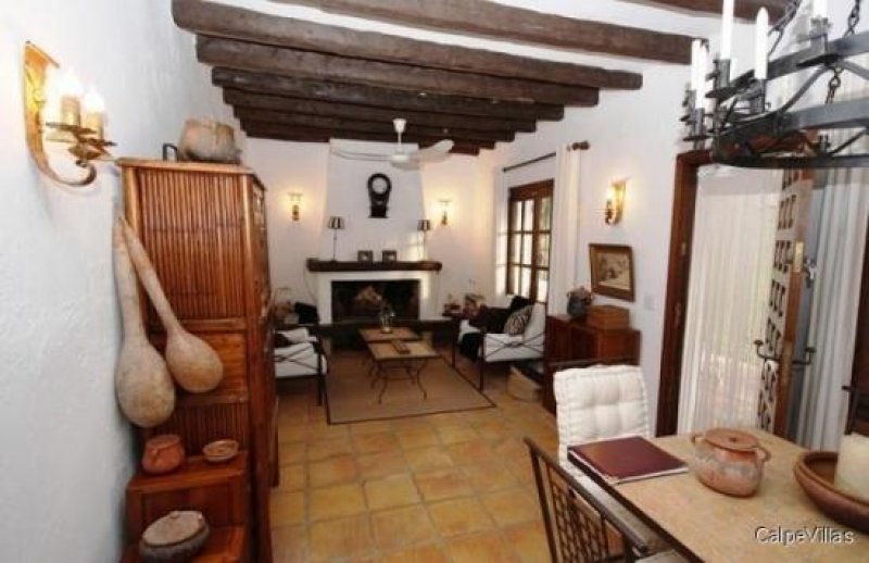 Moraira Bungalow in Moraira mit viel Platz Gemeinschaftspool Haus kaufen