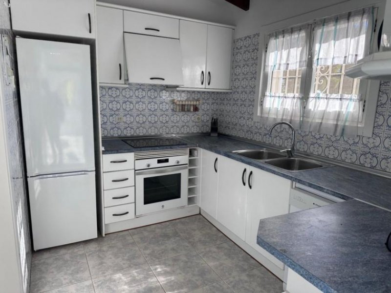 Moraira Eingeschossige Villa mit 3 Schlafzimmern, 1 Bad, 1 Gäste-WC, Meerblick und Privatpool in La Sabatera Haus kaufen