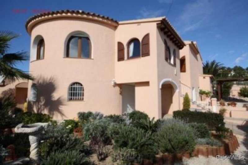 Moraira Gepflegte Villa auf flachem Grundstück mit herrlichem Meerblick Haus kaufen