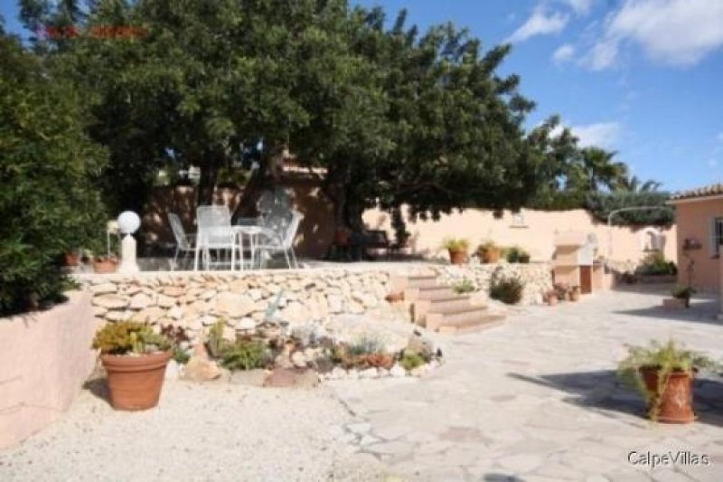 Moraira Gepflegte Villa auf flachem Grundstück mit herrlichem Meerblick Haus kaufen