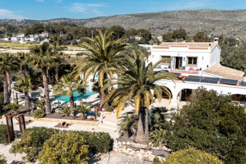 Teulada Charmantes Landhaus mit 3 Schlafzimmern, 3 Bädern, Privatpool und sehr schönem Ausblick Haus kaufen